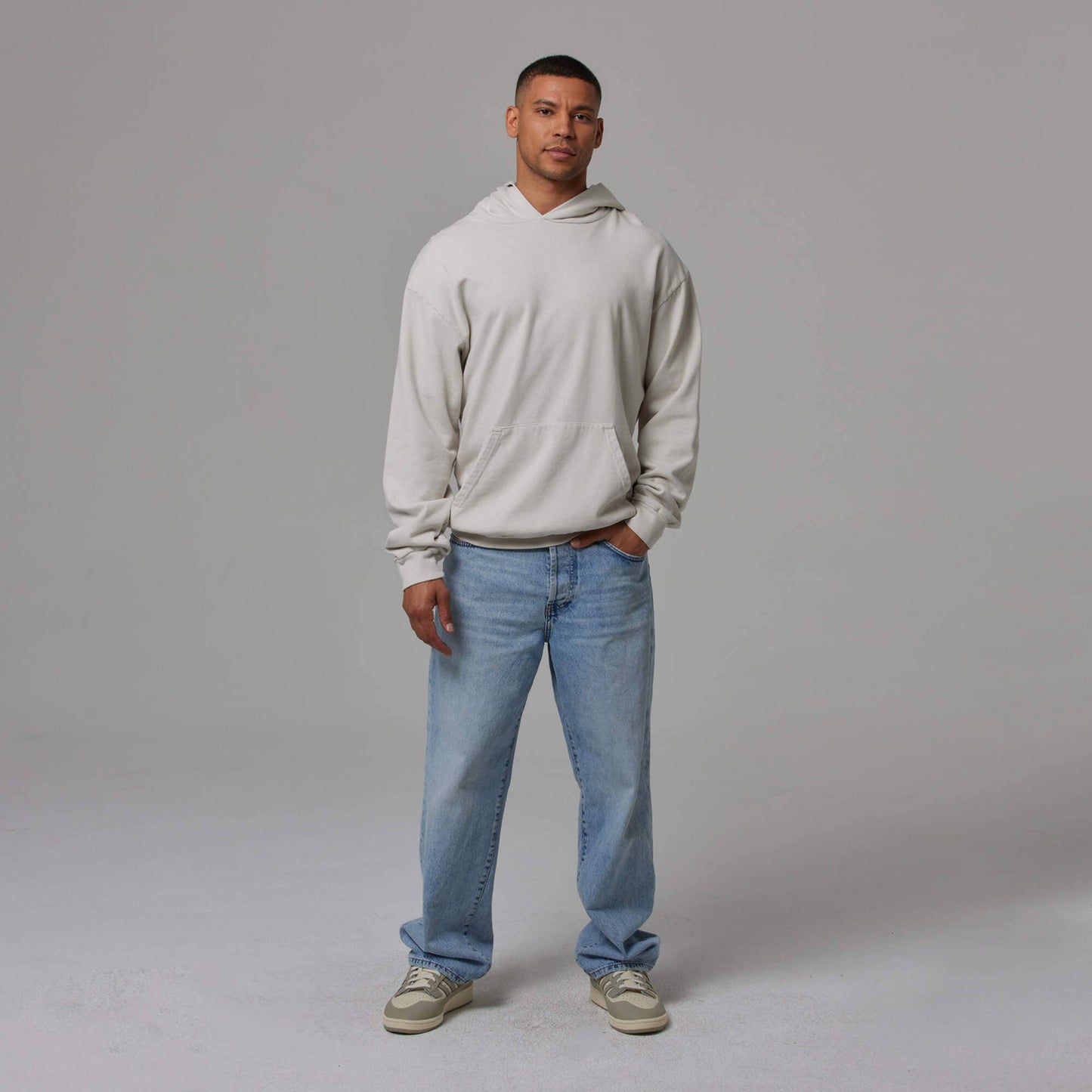 MENS SIMPLE LIGHTWEIGHT HOODIE