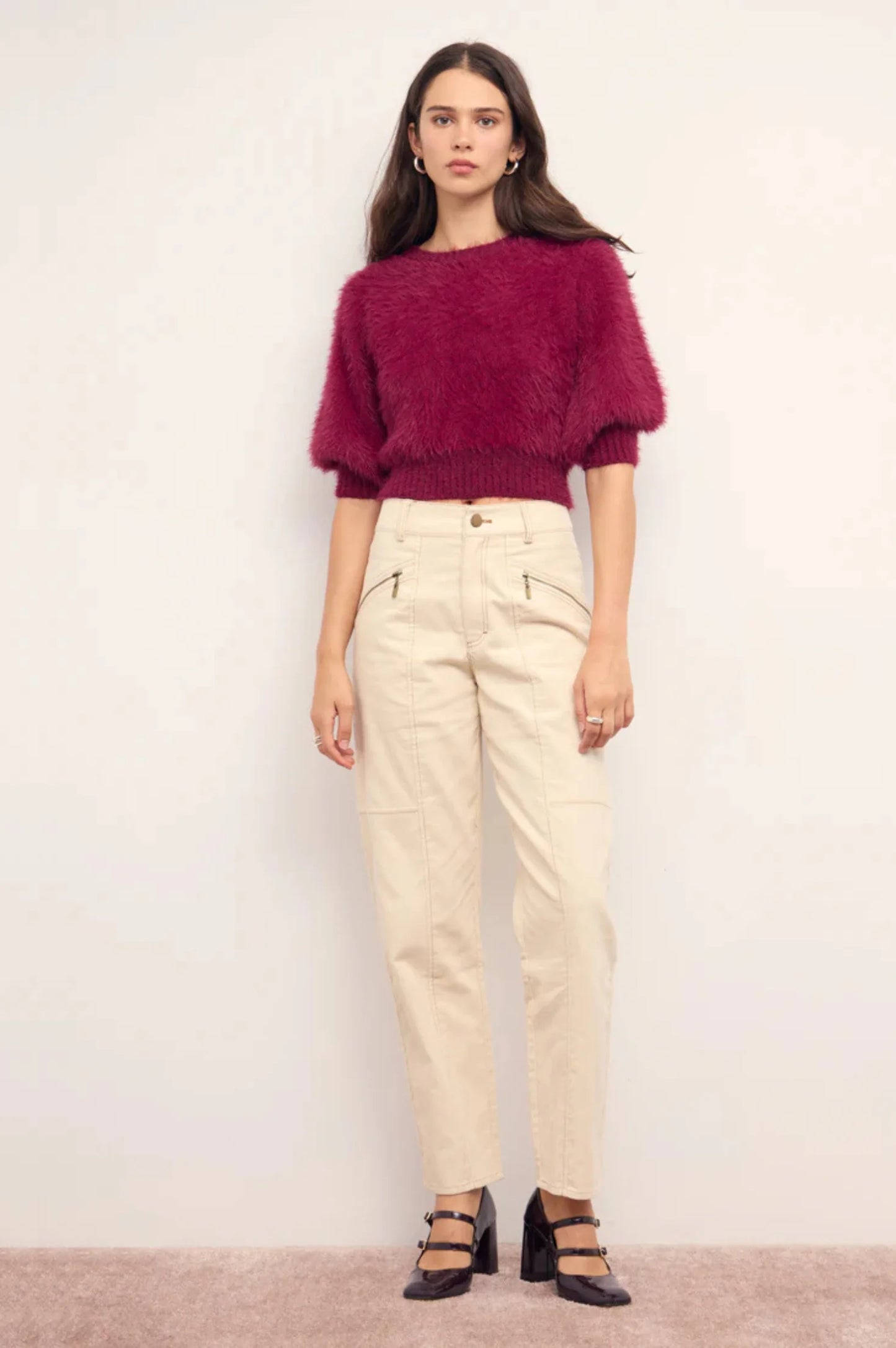 Alva Fluffy Cropped Sweater