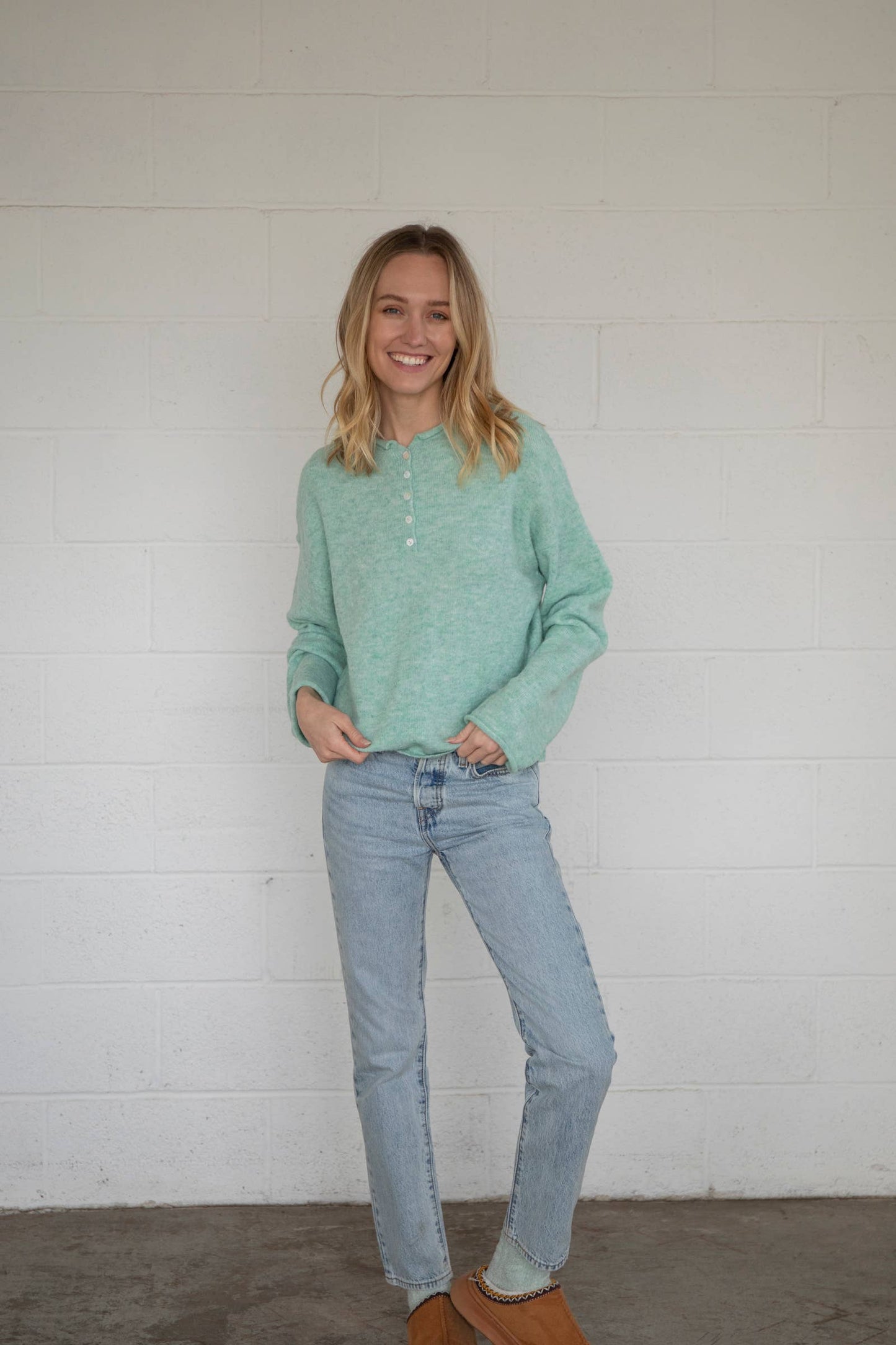 Piper Henley Pullover