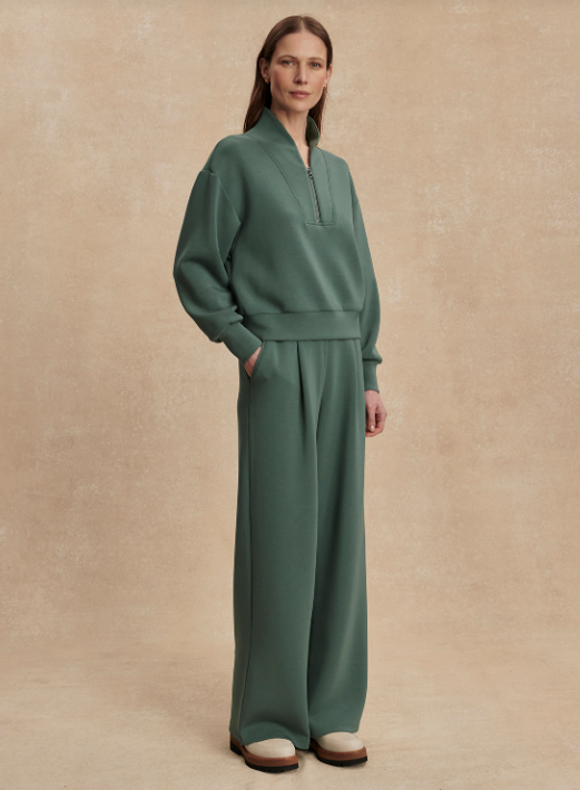 Davidson Sweat in Dark Forest