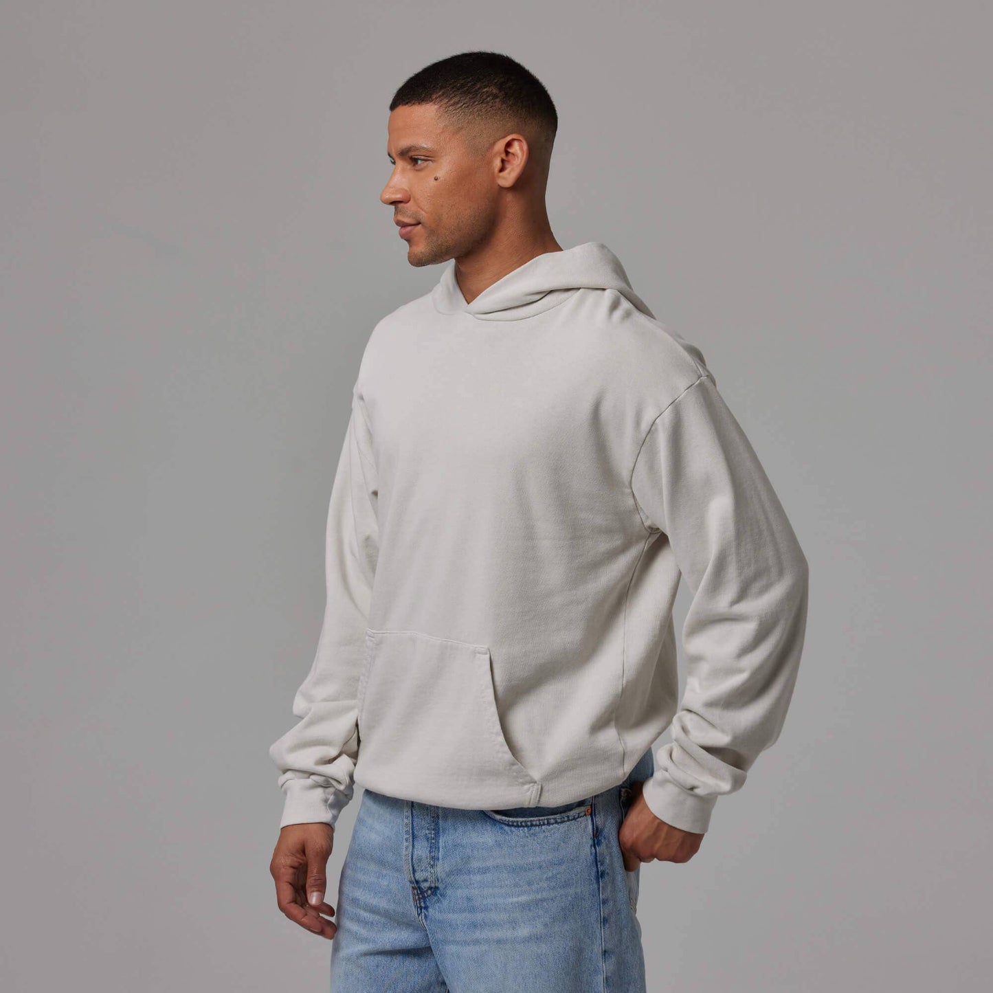 MENS SIMPLE LIGHTWEIGHT HOODIE