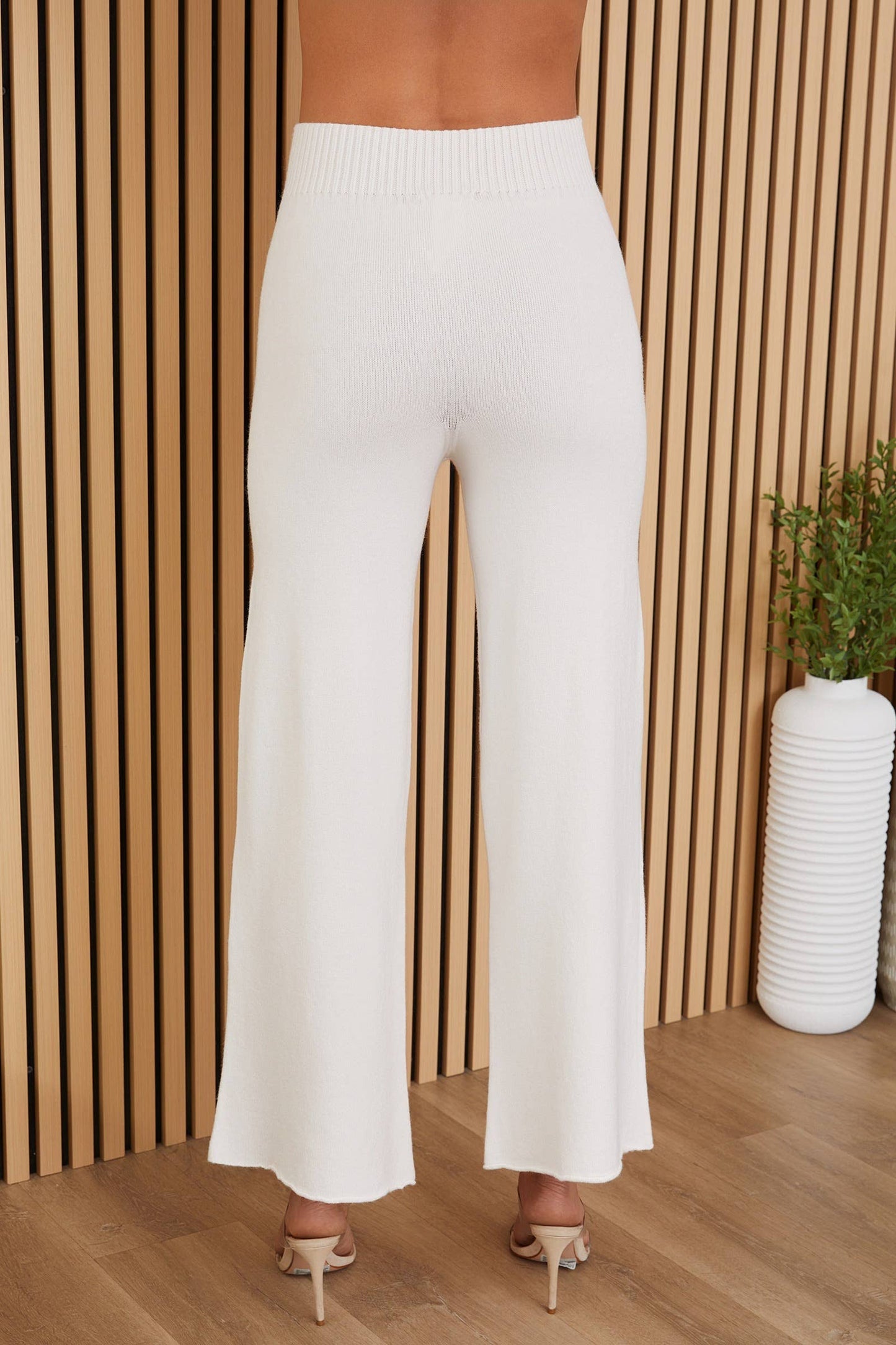 COZY KNIT CROPPED WIDE LEG PANT (330201/27736)