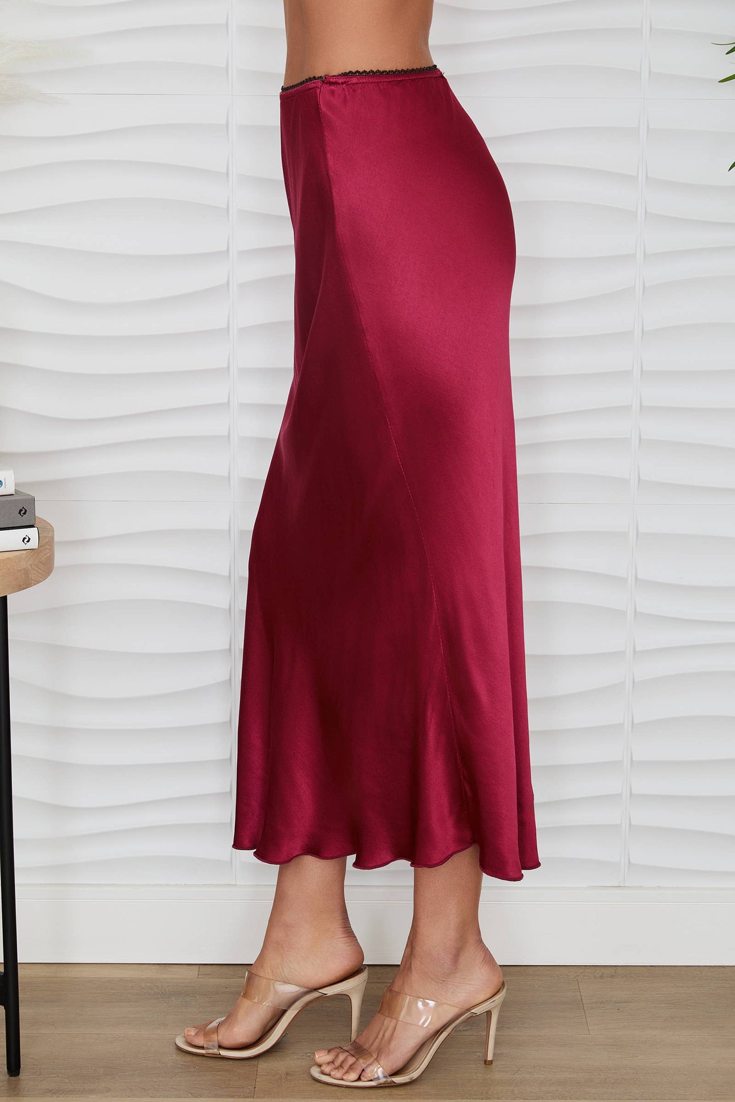 SILKY SLIP SKIRT WITH LACE ELASTIC WAISTBAND  (9298/235110)