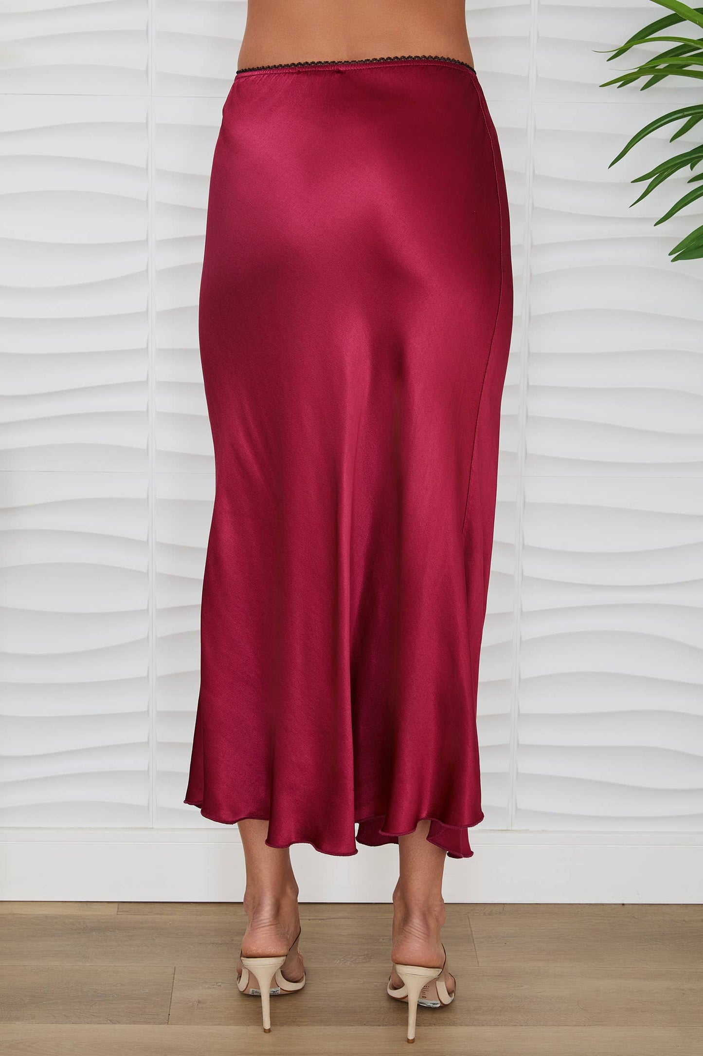 SILKY SLIP SKIRT WITH LACE ELASTIC WAISTBAND  (9298/235110)