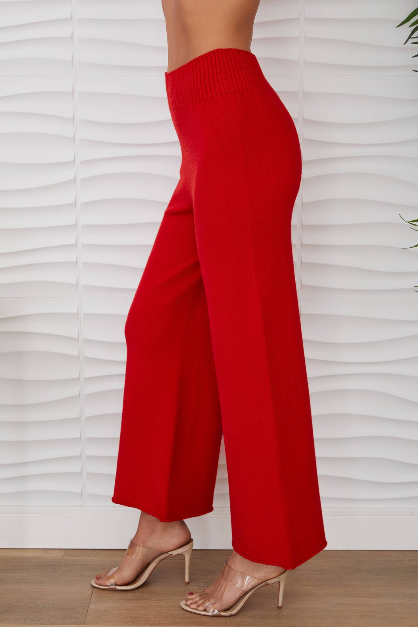 COZY KNIT CROPPED WIDE LEG PANT (330201/27736)