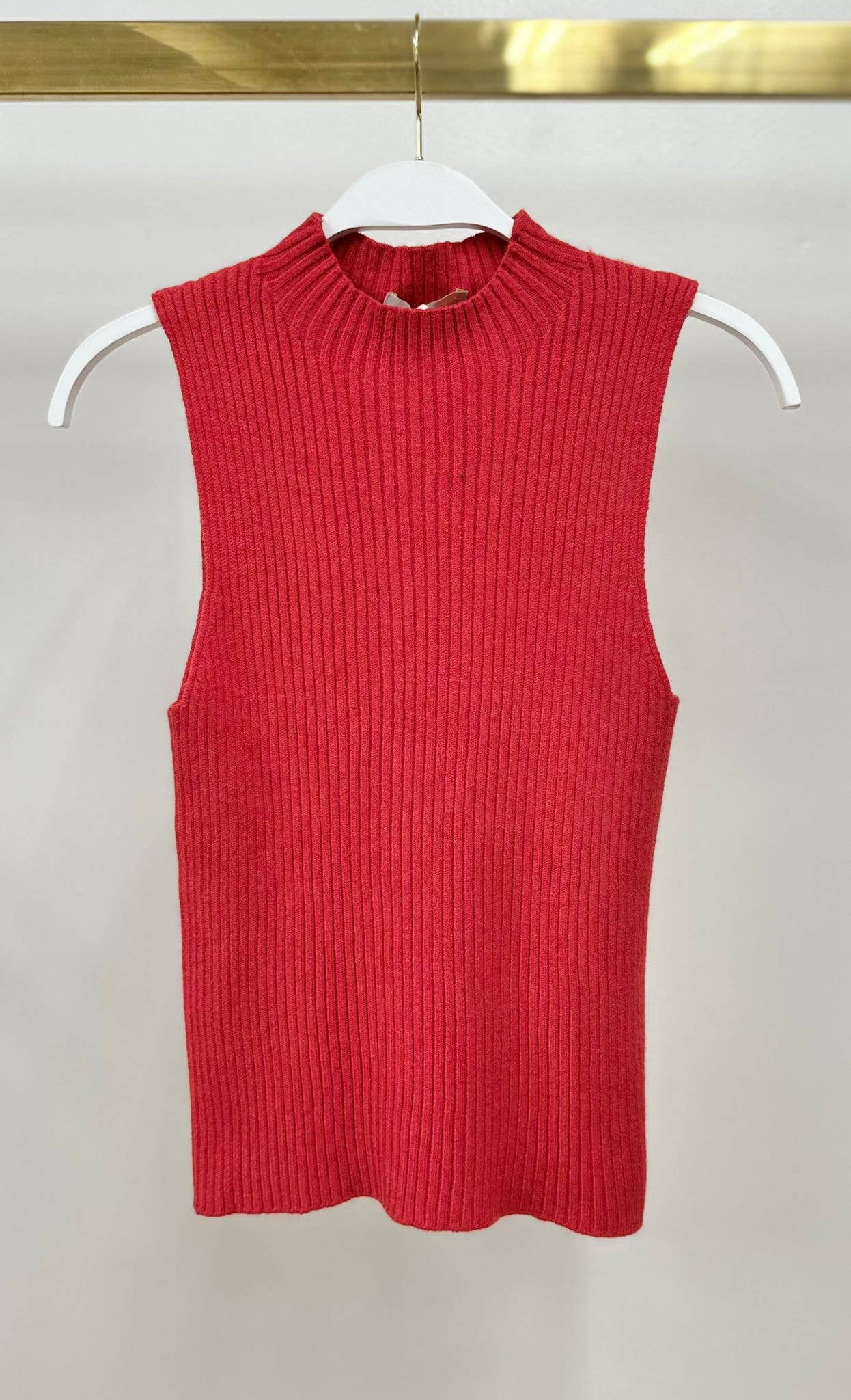 VISCOSE RIB SLEEVELESS SHELL (330117/37715)