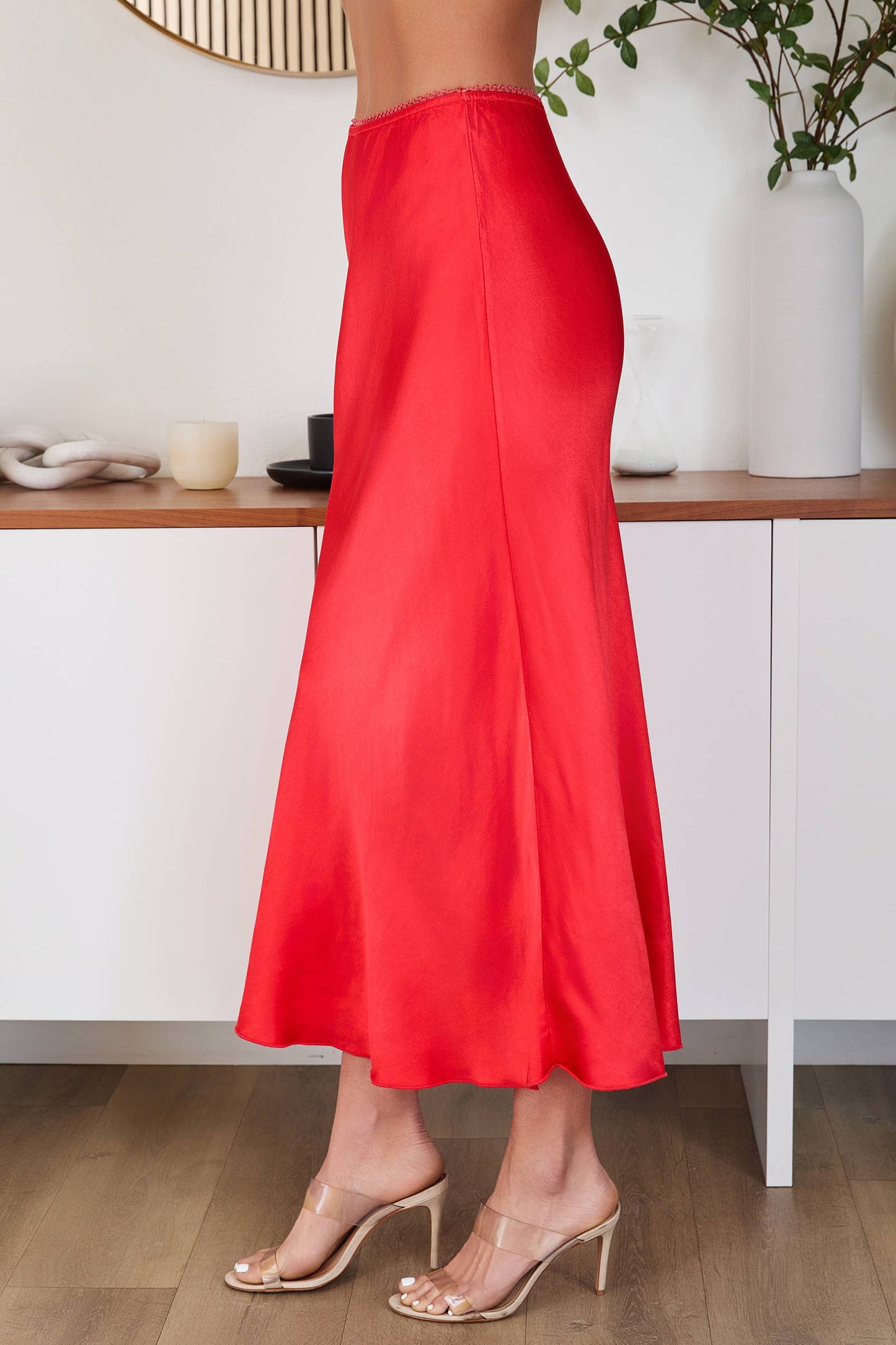 SILKY SLIP SKIRT WITH LACE ELASTIC WAISTBAND  (9298/235110)