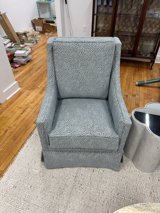 Cobblestone Spa Swivel  Chair