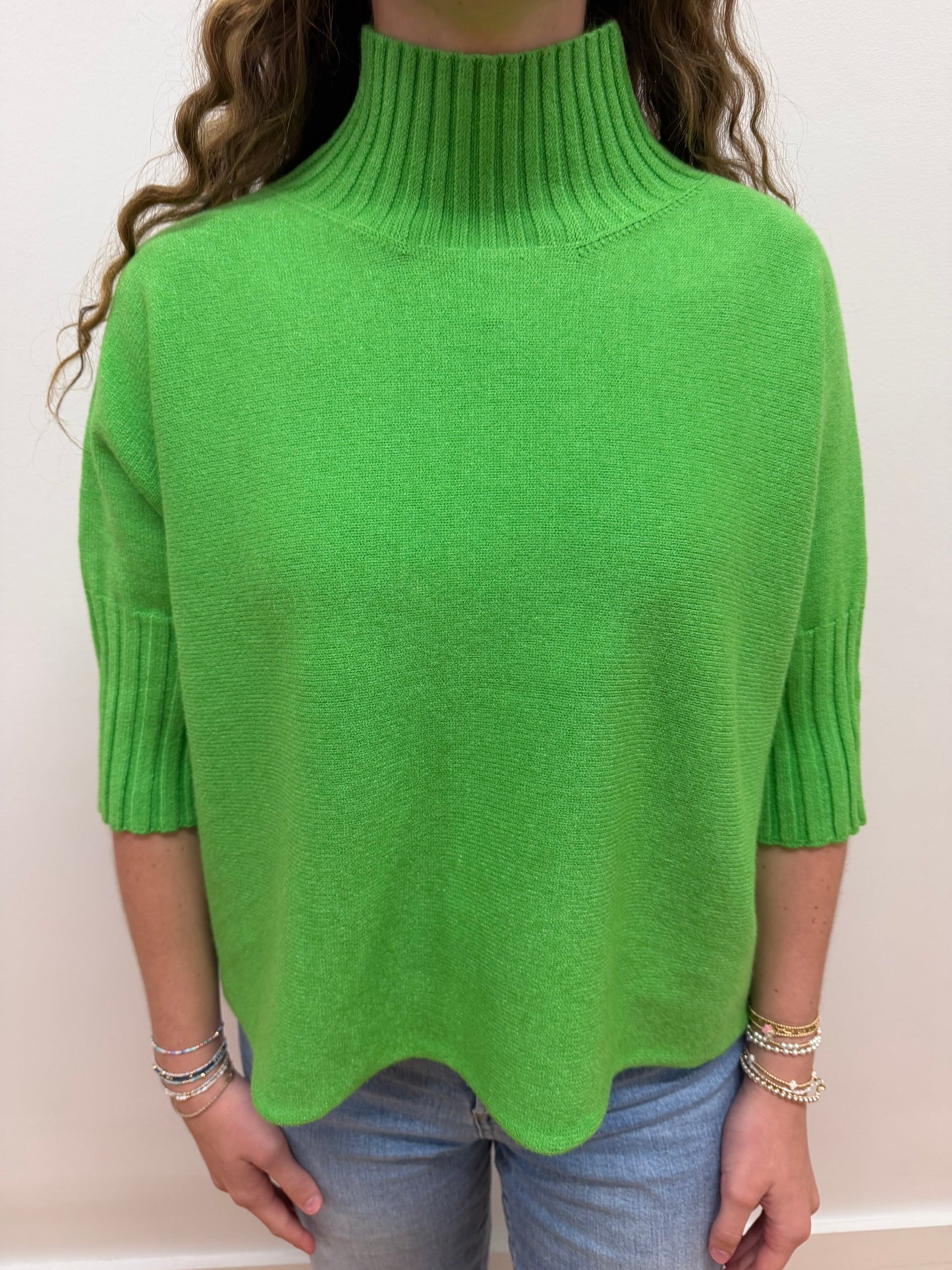 The Maple Turtleneck Sweater Green
