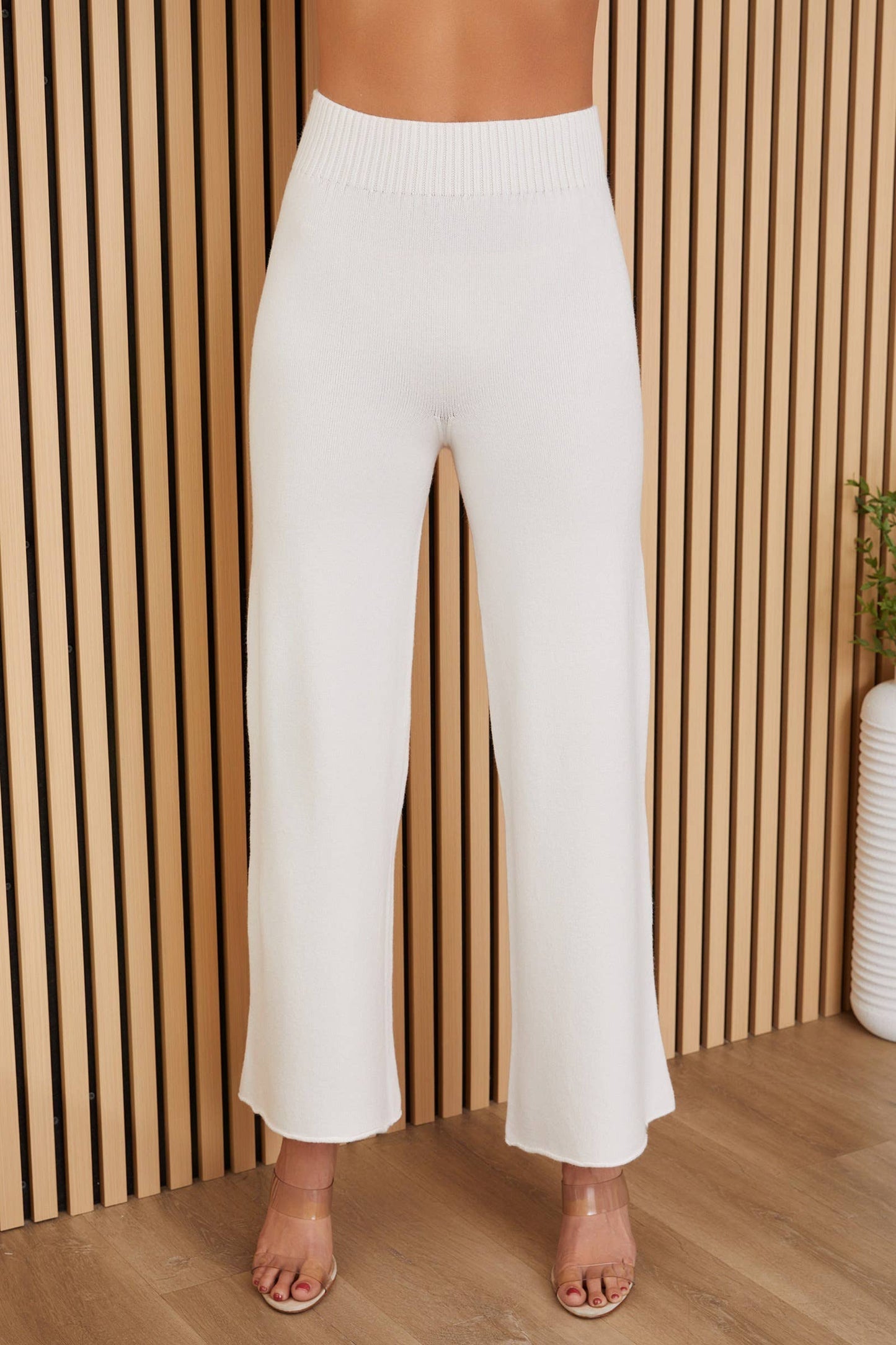 COZY KNIT CROPPED WIDE LEG PANT (330201/27736)