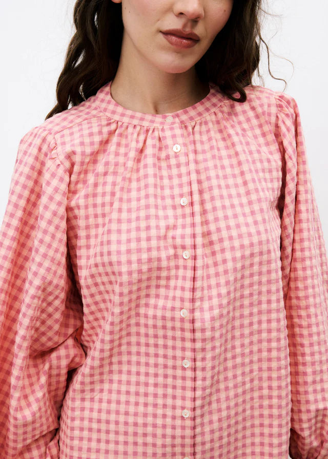 Robe Noely